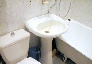 Установка раковины тюльпан в ванной в Щёлково
